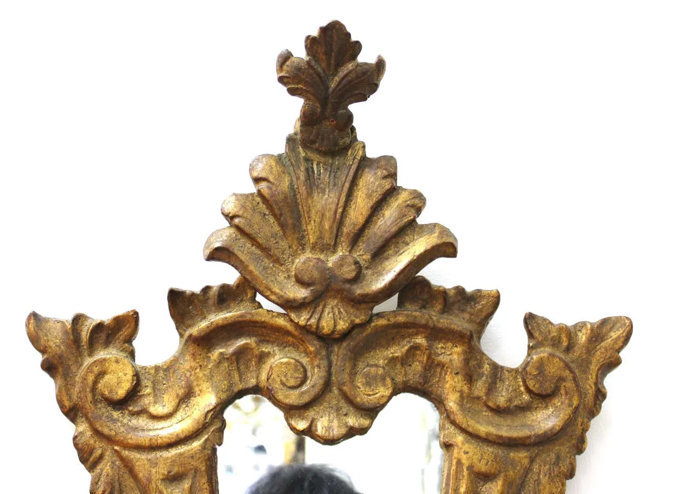 Cavallo Baroque Revival Carved Giltwood Mirror