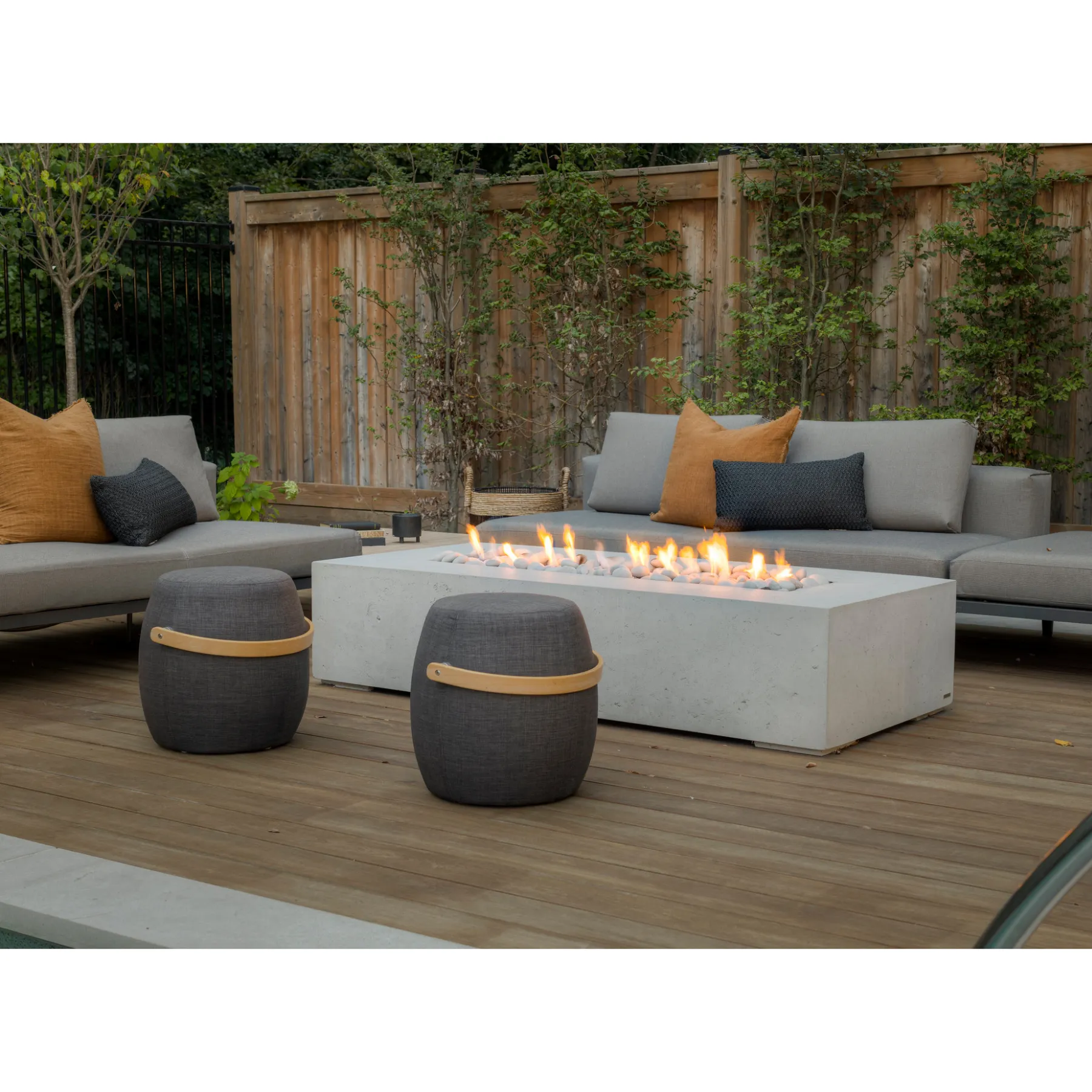 Dekko Sonoma Concrete Fire Pit & Cover