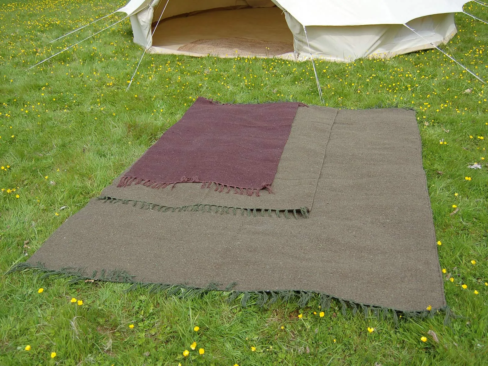 Eco Natural Handloomed Rugs - Dark Green