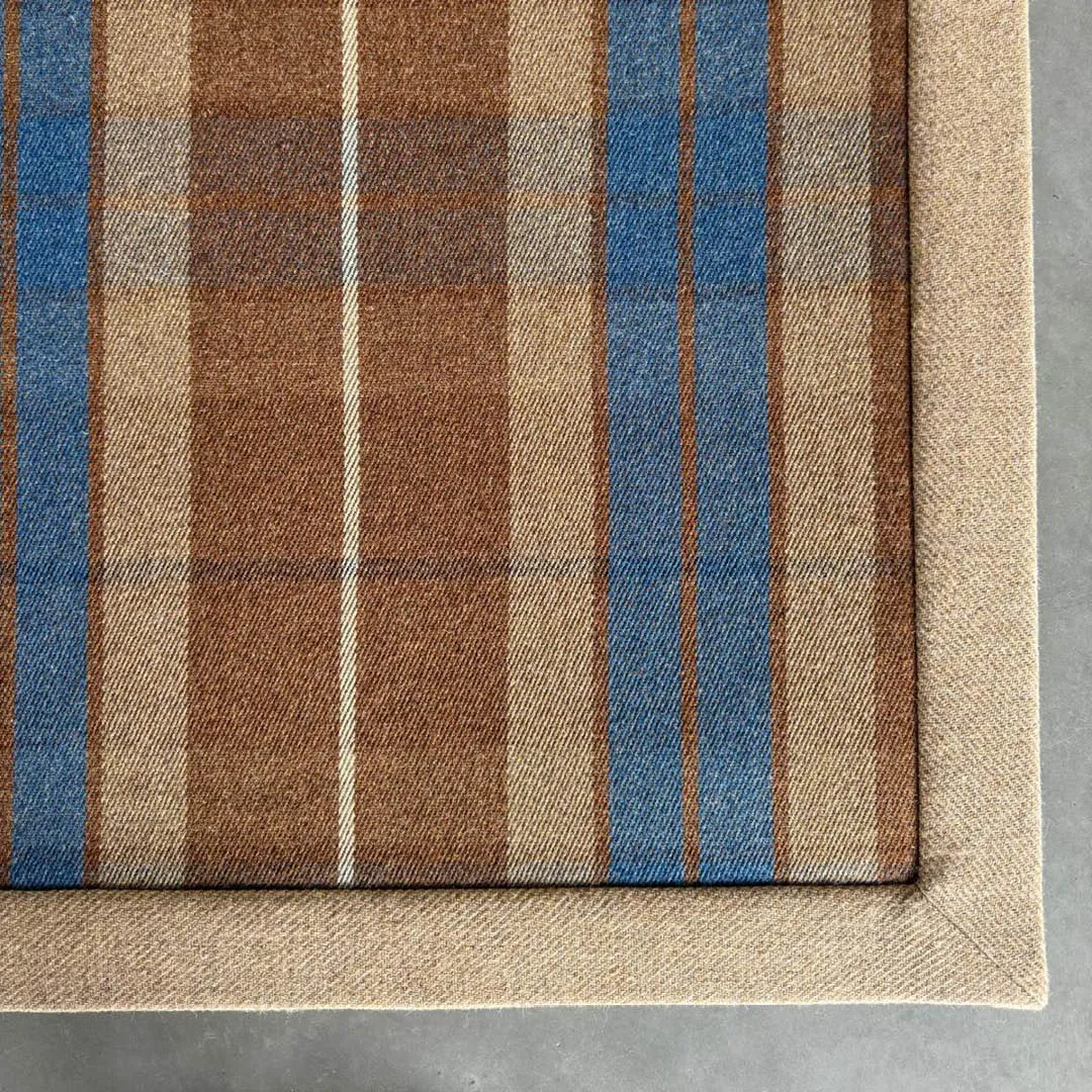 Jamie Fraser Rug With Sandstone Binding